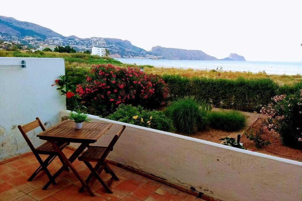 Beachfront Apt! Ac - Pool - Parking Appartement Altea Buitenkant foto